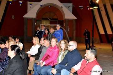 Pasacalles y pregón en el arranque de las fiestas de San José de Las Longueras (Foto Antonio Alí)